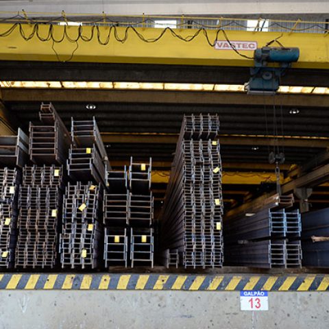 Distribuidora de Ferro e Aço
